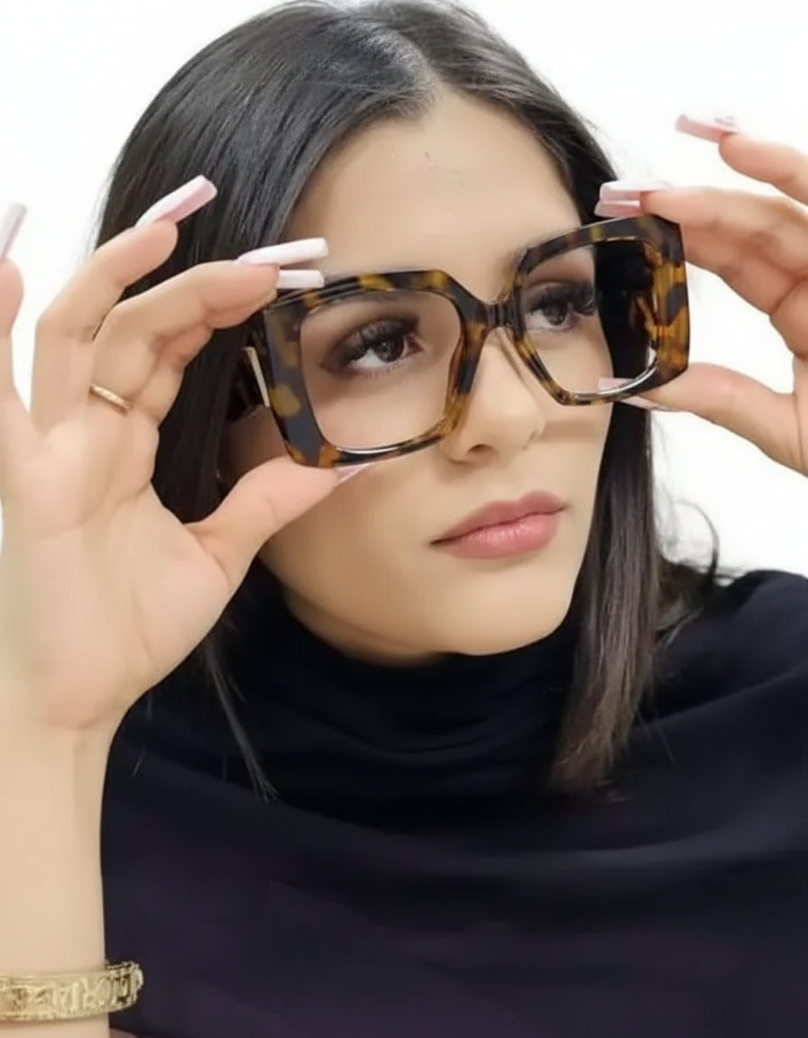 Oversize readers tortoiseshell